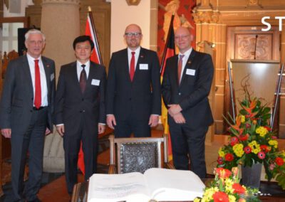 Empfang des Vize-Oberbürgermeisters von Chongqing im Rathaus der Stadt Duisburg